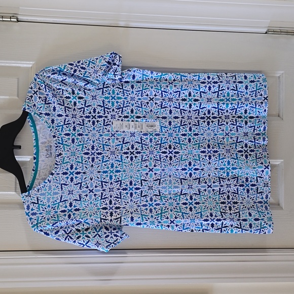 CROFT AND BARROW WOMEN'S SHORT SLEEVE BLUE & WHITE PULLOVER TOP SIZE MEDIUM - Picture 3 of 12